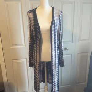 DG2 by Diane Gilman Navy and White Tie-Dye Long Cardigan